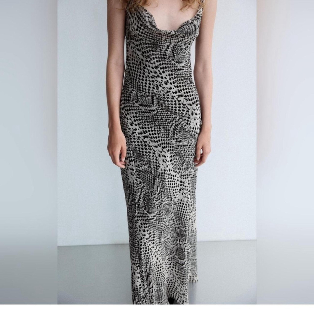 ZARA ZARA LONG ANIMAL PRINT MAXI DRESS - SIZE XS - BRAND NEW WITH TAG - Picture 1 of 8